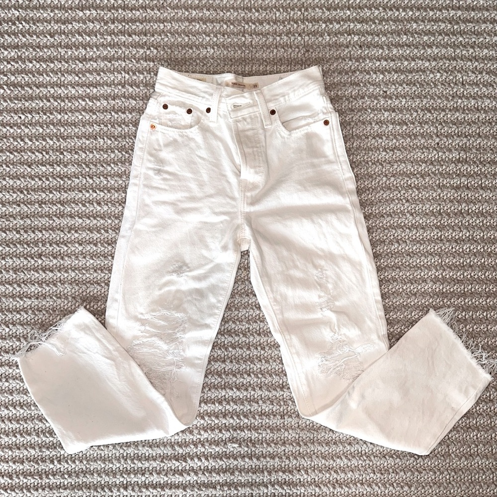 Levi’s Wedgie Straight Jeans